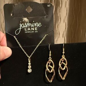 Jasmine Lane Gold Necklace and Earring Set